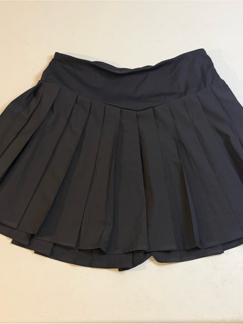 Halara Women’s Black Pleated Skort Athletic Golf Skirt Built In Shorts M NWT